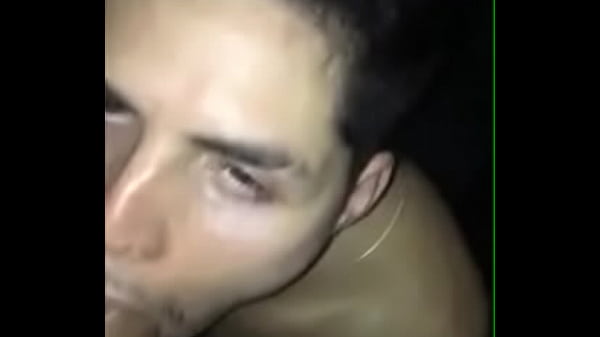 Sofrendo na rola do grande e grossa do cafuçu