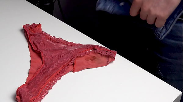 I stole my stepsister’s dirty panties and secretly masturbated on them, staining them in my sperm.