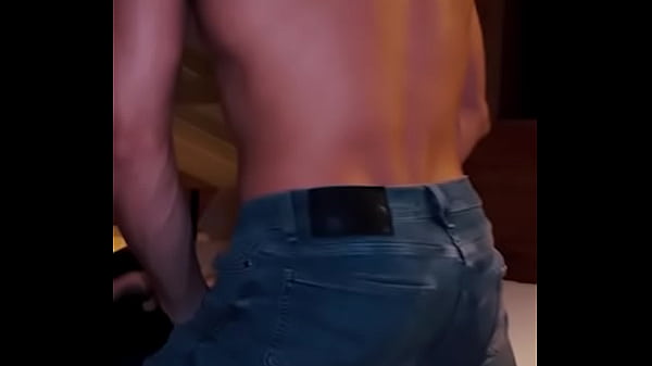 Hetero sudado, verrón y dominante me folla mi culo gay virgen or primera vez