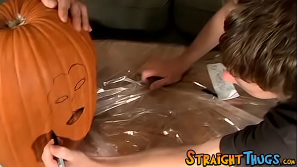 Straight thug has some fun with the pumpkin he is banging