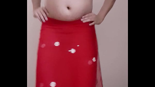 Hot Indian Bhabhi dancing for hard cocks