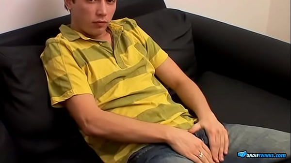 UndieTwinks: Bryce Corbin gets hot and wet in the shower while wanking hard