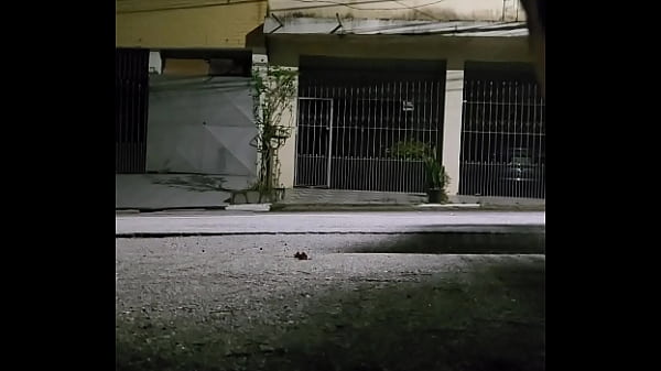 BATENDO UMA EM PUBLICO. – FREE