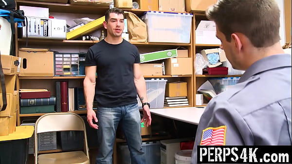 Jeremy Spreadums Caught Stealing a Pregnancy Test and Gets Fucked by Officer  as Punishment – Perps4k