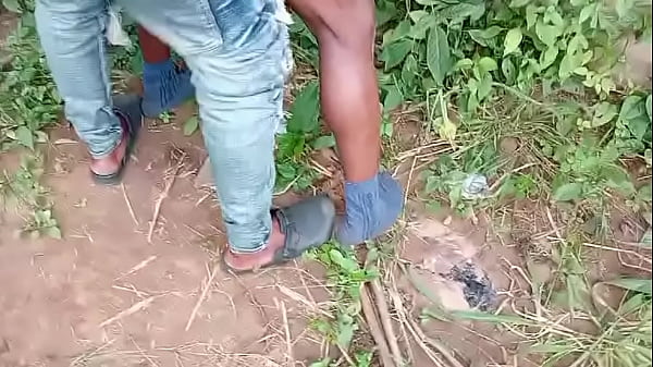 How I fuck the guy in met on social media in an open fenced land ,