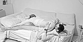 mon mec me leche et me baise (pornuhb)