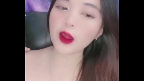 Kakalive – em Nini dâm đãng